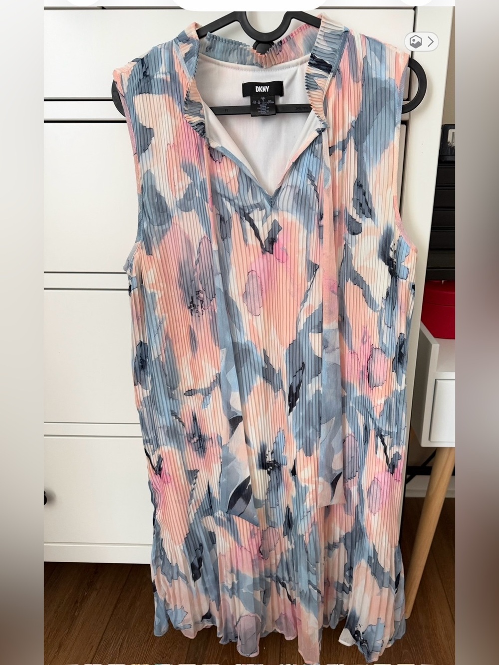 DKNY Watercolor Floral Pleated Sleeveless Midi Dress  Size 12